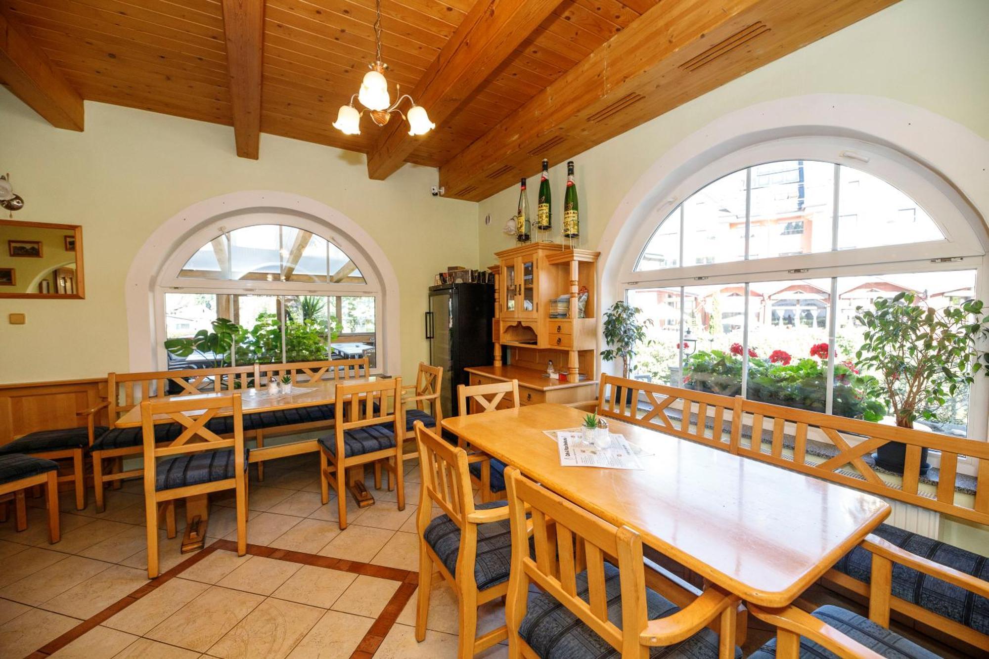 Pension Big Apple Zelezna Ruda Exterior photo